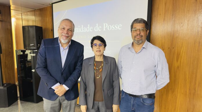 Diretor do STIU-DF toma posse na Câmara de Recursos da Previdência Complementar