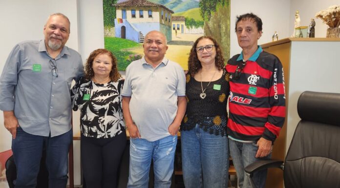 Reunião do STIU-DF com o deputado Chico Vigilante define os próximos passos da luta pelo INAS-DF
