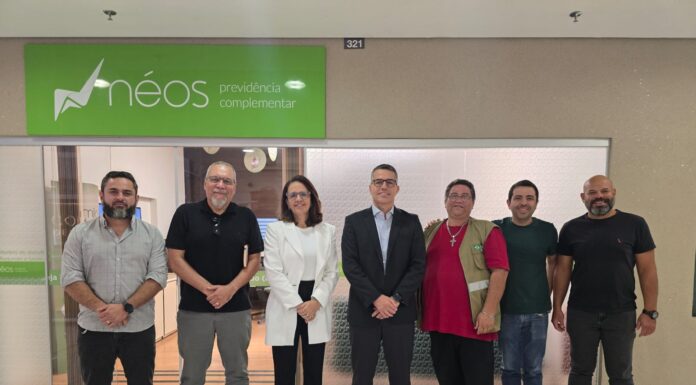 STIU-DF se reúne com a diretoria da Néos Previdência